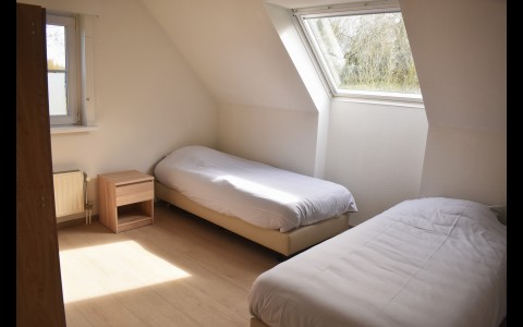 Slaapkamer boven - 2.JPG